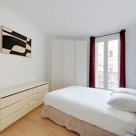 Superb A C - 2br 6p - St Germain-des-pres