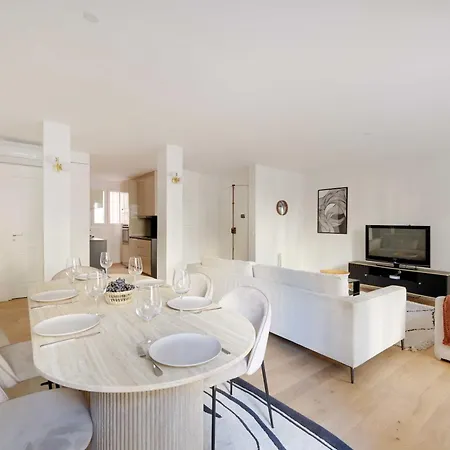 Superb A C - 2br 6p - St Germain-des-pres