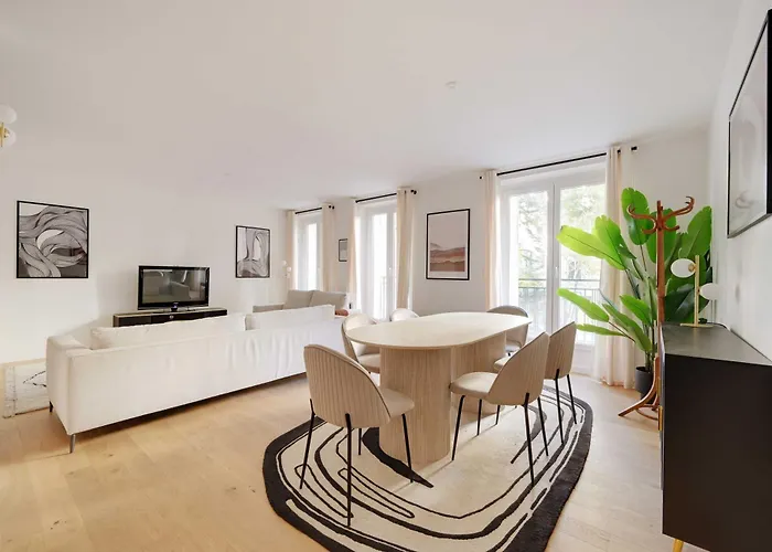 Superb A C - 2br 6p - St Germain-des-pres *