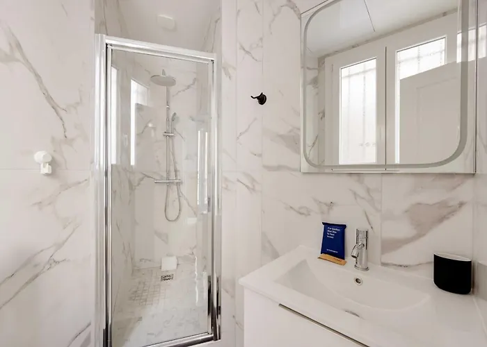 Superb A C - 2br 6p - St Germain-des-pres *