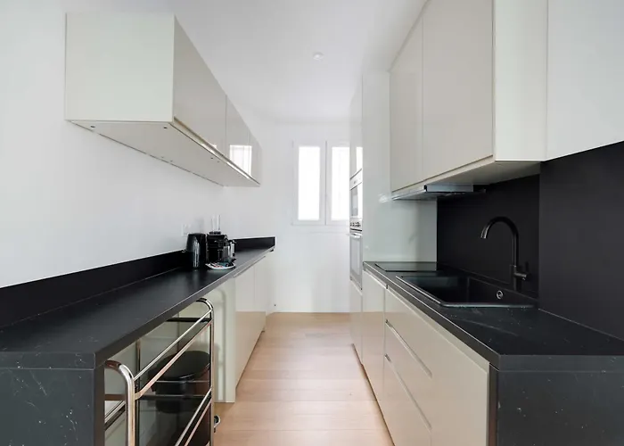 شقة Superb A C - 2br 6p - St Germain-des-pres *