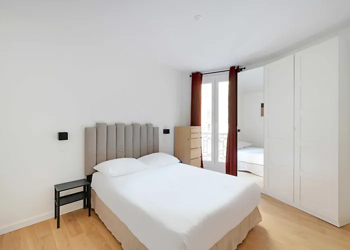 Superb A C - 2br 6p - St Germain-des-pres *