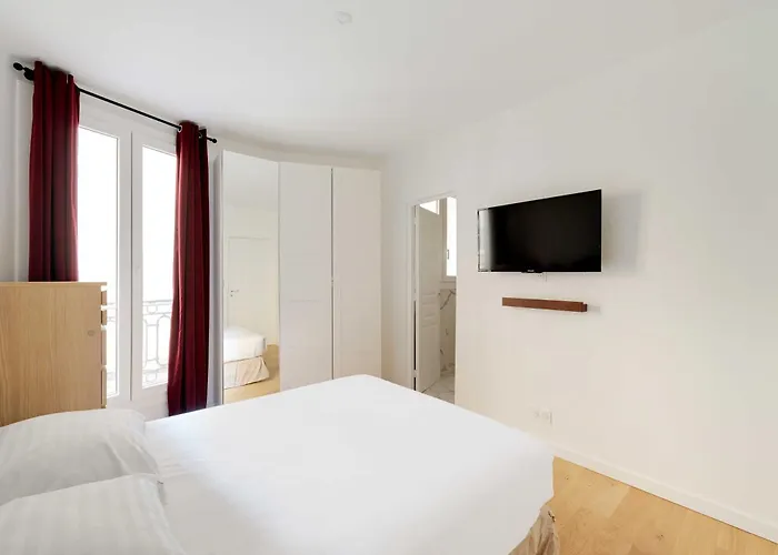 شقة Superb A C - 2br 6p - St Germain-des-pres *